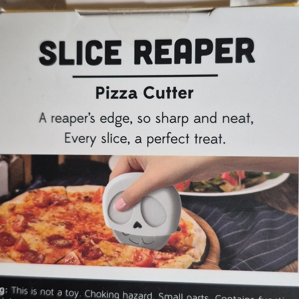 OTOTO Slice Reaper Pizza Cutter NEW